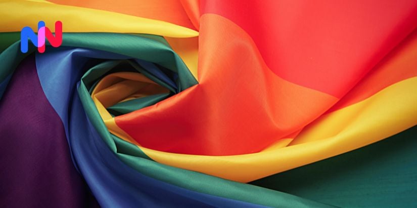 Un drapeau LGBT en spirale