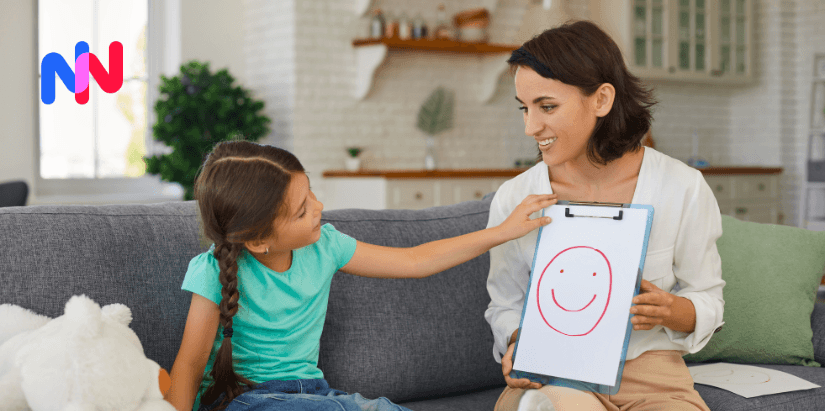 Une enfant avec sa maman